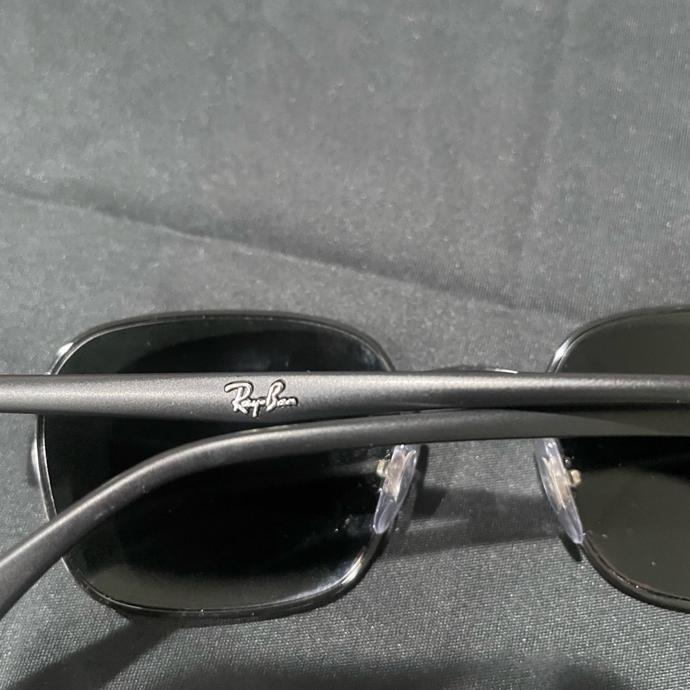 Ray-Ban Black Sunglasses with Case - Picture 5 of 10